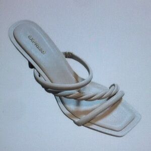 Women's Ivory/Taupe Twisted-Strap Square Toe Heel